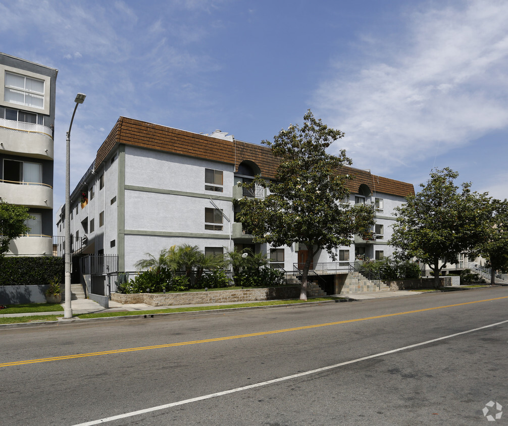 Primary Photo - 431 S Kingsley Dr