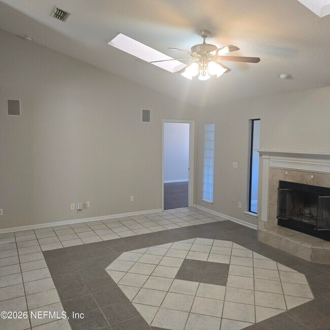 Foto del edificio - 148 Dover Bluff Dr