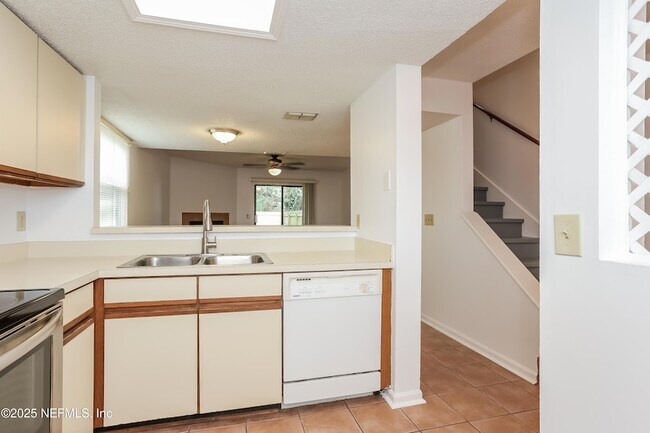 Foto del edificio - 844 7th Ave S