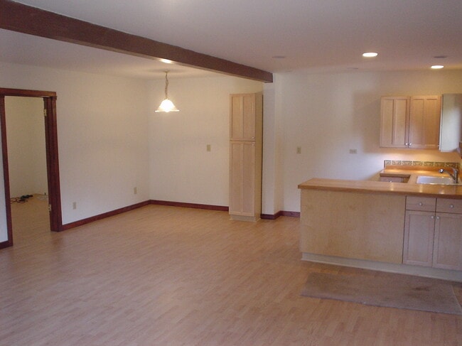 Living Room/Dining Area - 275 N Topanga Canyon Blvd