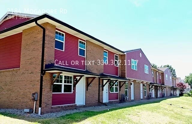 Primary Photo - Two bedroom one bathroom townhouse for rent