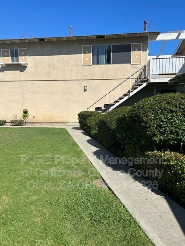 Foto del edificio - 16542 Kellog Cir