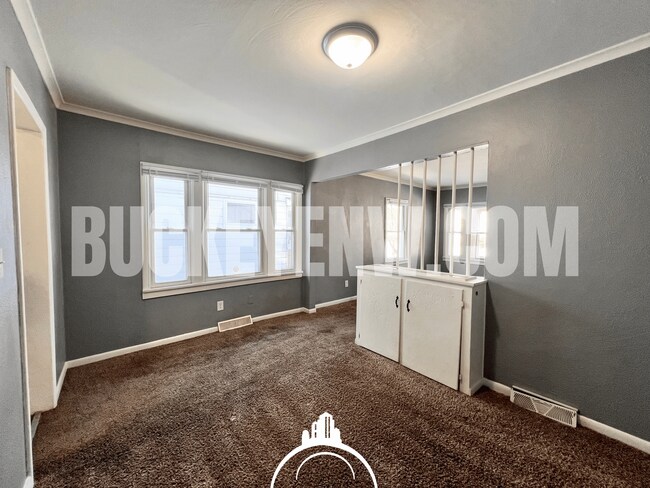Building Photo - 1720 Kelsey Ave