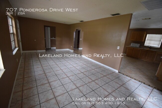 Building Photo - 707 Ponderosa Drive West  3BR, 2BA, Pool