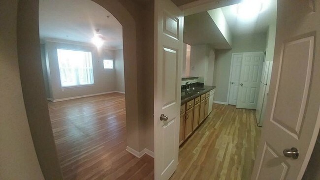 Foto del edificio - 2525 Old Farm Rd