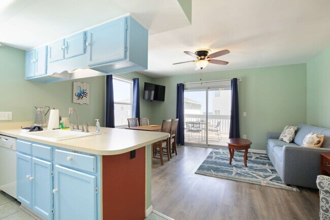 Foto del edificio - 608 Carolina Beach Ave S