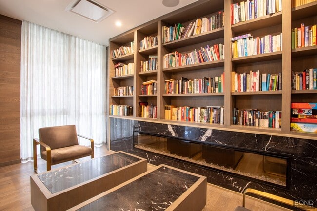 Foto del edificio - 1399 Park Ave