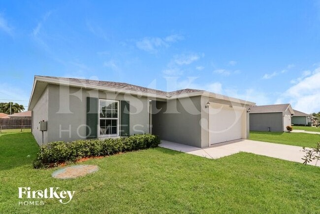 Foto del edificio - 1265 SW Century Ave