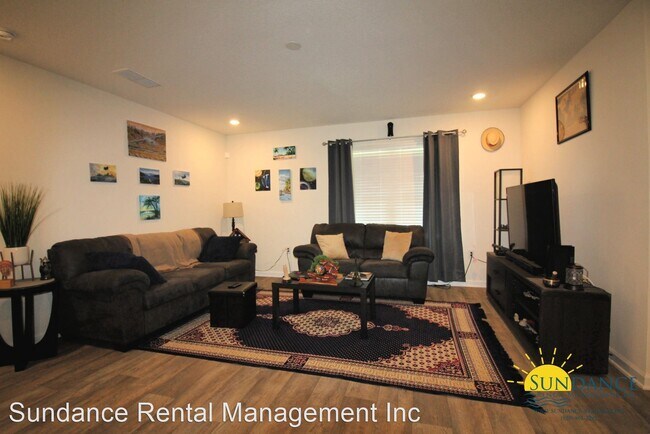 Building Photo - 4 br, 2 bath House - 907 Merganser Way