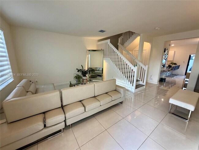 Foto del edificio - 11445 W 33rd Ln