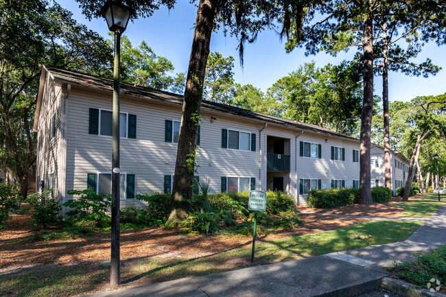 Wilderness Cove - Wilderness Cove Apartments