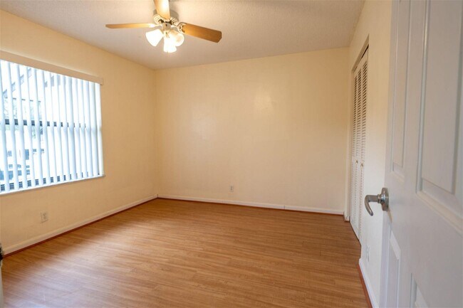 Building Photo - Vía De Casas Norte, Boynton Beach, FL 3342...