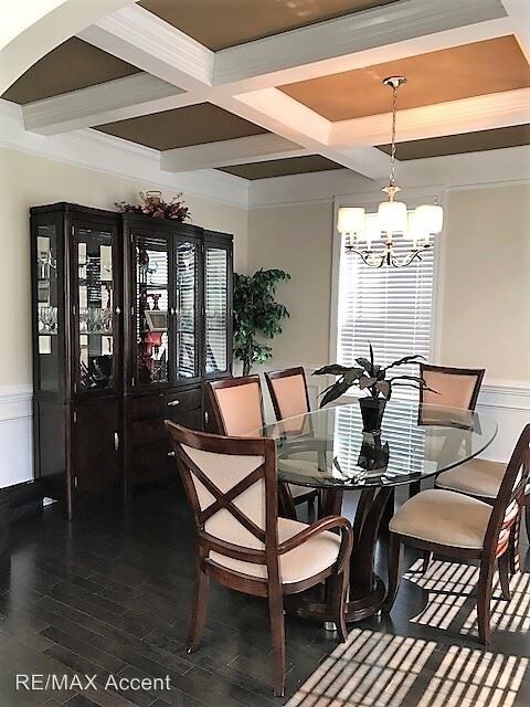 Building Photo - 5 br, 4.5 bath House - 182 Castleoak Dr.