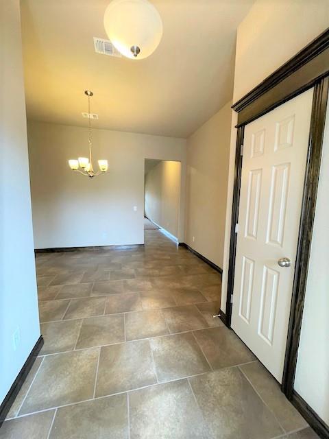 Foto del edificio - 1016 Merlin Dr