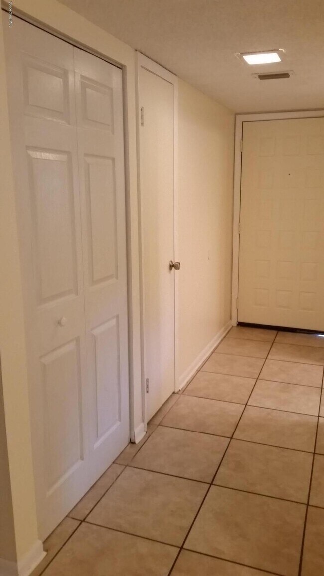 Foto del edificio - 205 Palmetto Ave