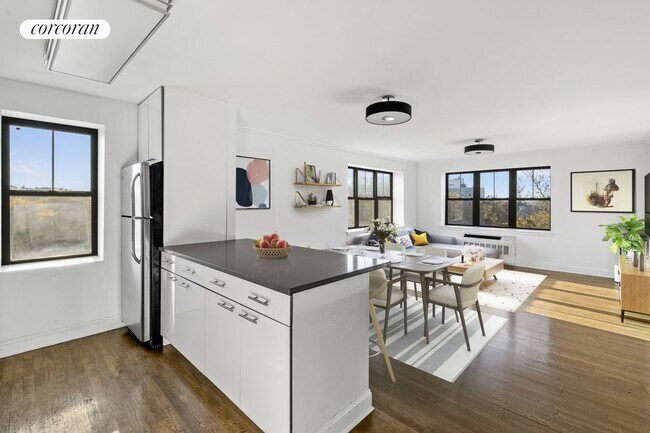 Building Photo - 15 Calder Pl