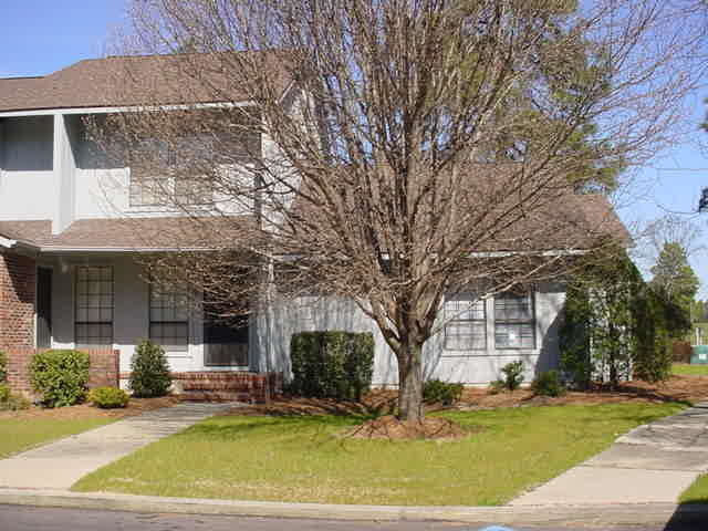 Primary Photo - 925 Morganton Rd