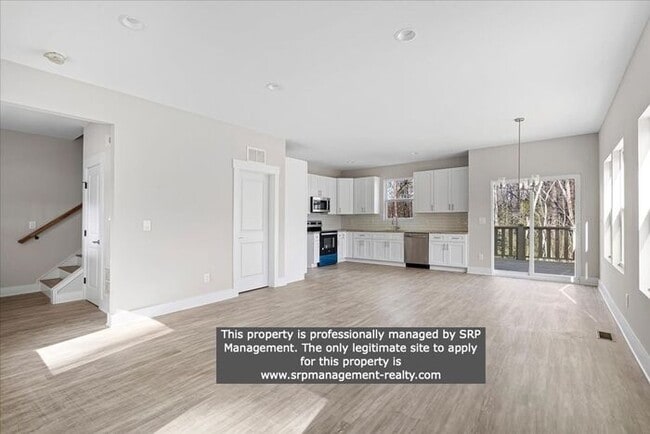 Building Photo - Stunning 3 BR / 2.5 New Construction For R...