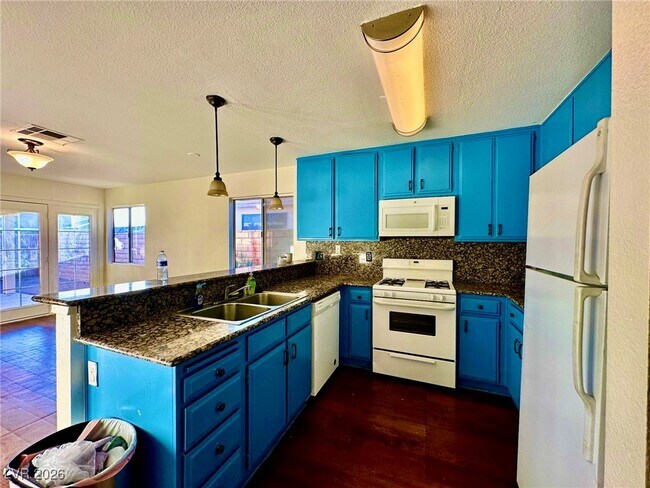 Foto del edificio - 7385 Coffeyville Ave