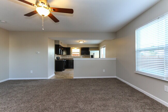 Building Photo - 11156 Dark Star Ln