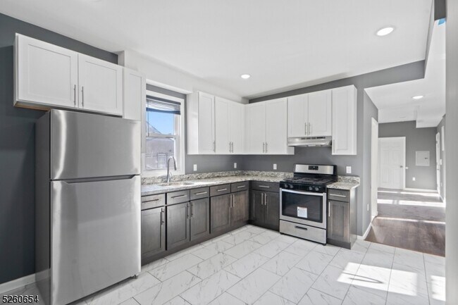 Foto del edificio - 388 S 11th St