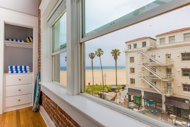 Venice Beach California Apartments