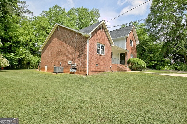 Building Photo - 105 Rose Ct