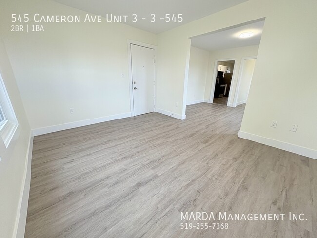 Building Photo - MODERN 2BEDROOM/1BATH APARTMENT IN RENOVAT...