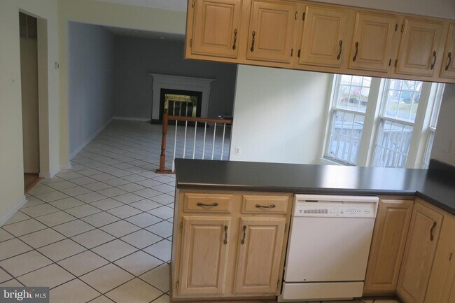 Building Photo - 216 Lower Country Dr