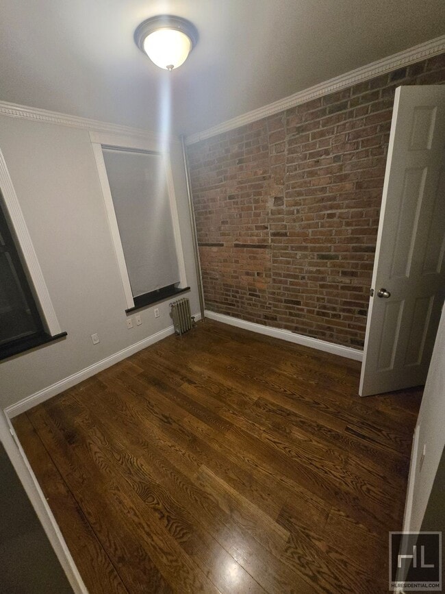 Foto del edificio - MULBERRY ST.