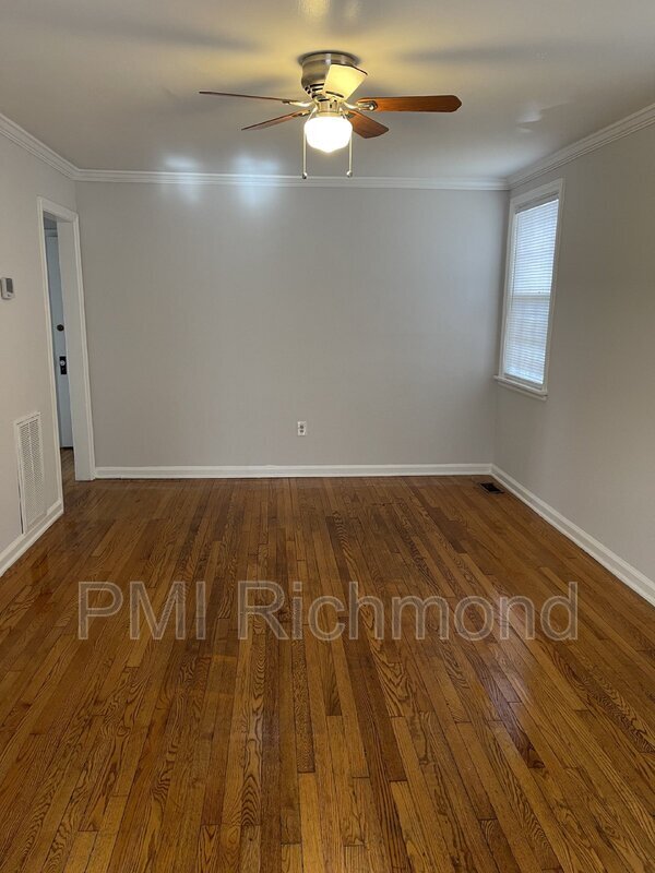 Building Photo - 1518 Carter St