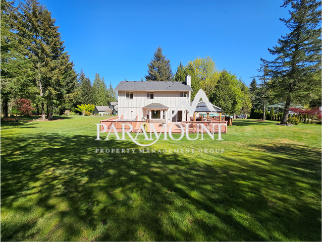 Building Photo - Exceptional Rental Opportunity: Port Orchard 3-Bedroom with Premium Amenities