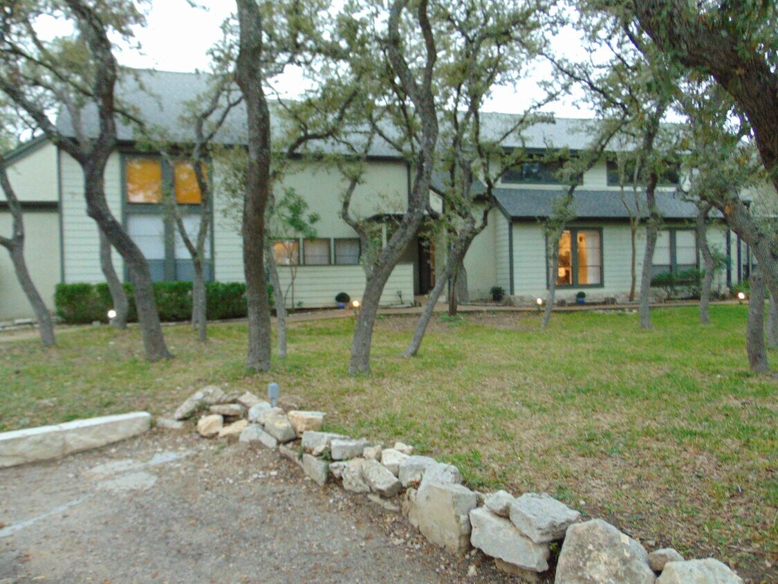 52 Casa Verde St, Lakeway, TX 78734 House Rental in Lakeway, TX