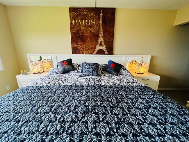 Foto del edificio - 10044 S Ocean Dr