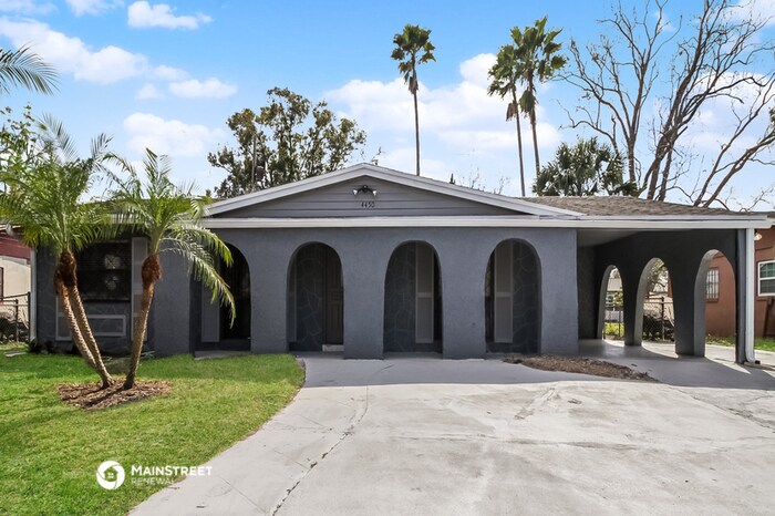 Primary Photo - 4450 Banneka St