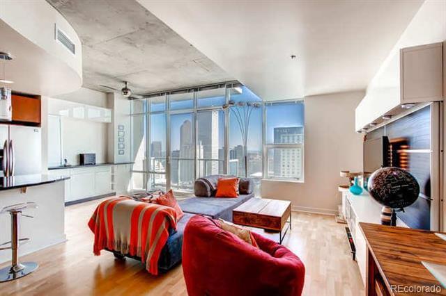 Foto del edificio - 891 14th St