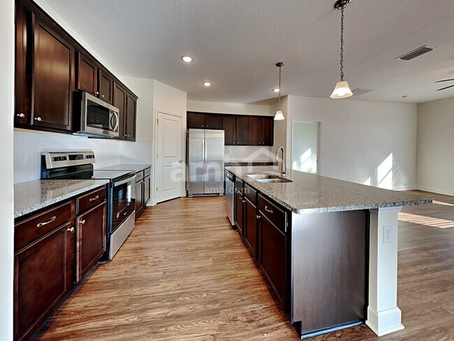 Foto del edificio - 11470 Fox Hollow Ct