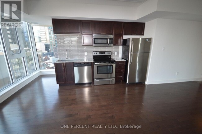 Building Photo - 179 Metcalfe St