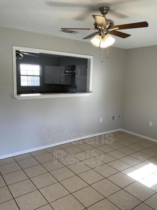 404 E Old Pass Rd, Long Beach, MS 39560 House Rental in Long Beach