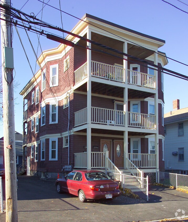Building Photo - 37 Rawson Rd
