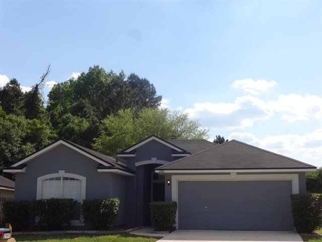 Foto principal - 2991 Brittany Bluff Dr