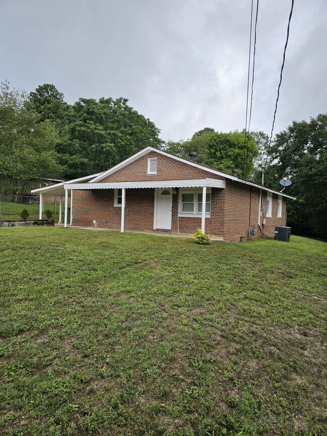 Building Photo - 5807 Hunter Rd