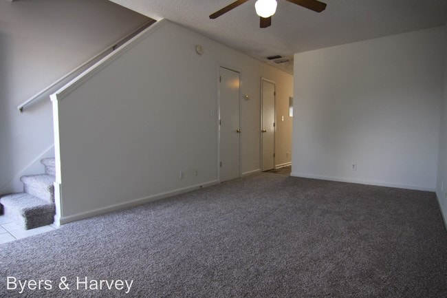 Building Photo - 3300 Royster Ln