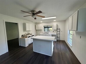 Building Photo - 81 Gourd Creek Rd