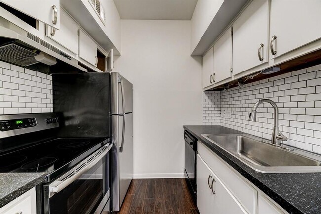 Foto del edificio - 3316 Guadalupe St