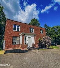 Building Photo - 92D Columbia Turnpike