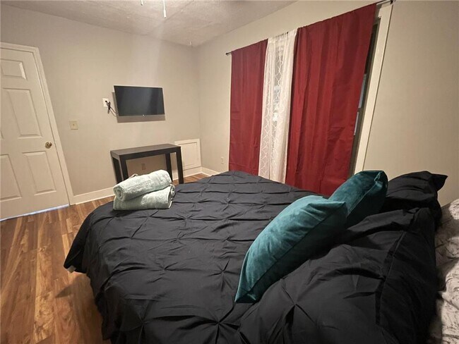 Foto del edificio - 1158 Metropolitan Pkwy SW