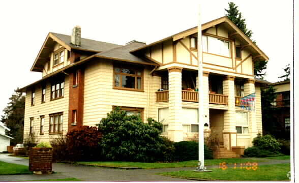 Building Photo - The Alberta Apartments