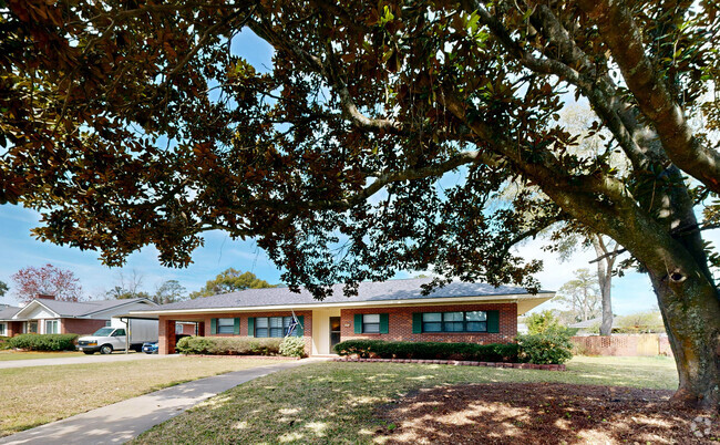 160 Drew Cir, Brunswick, GA 31525 - House Rental in