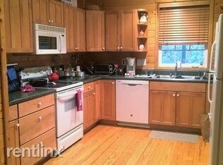 Foto del edificio - 512 Cliff Ridge Dr